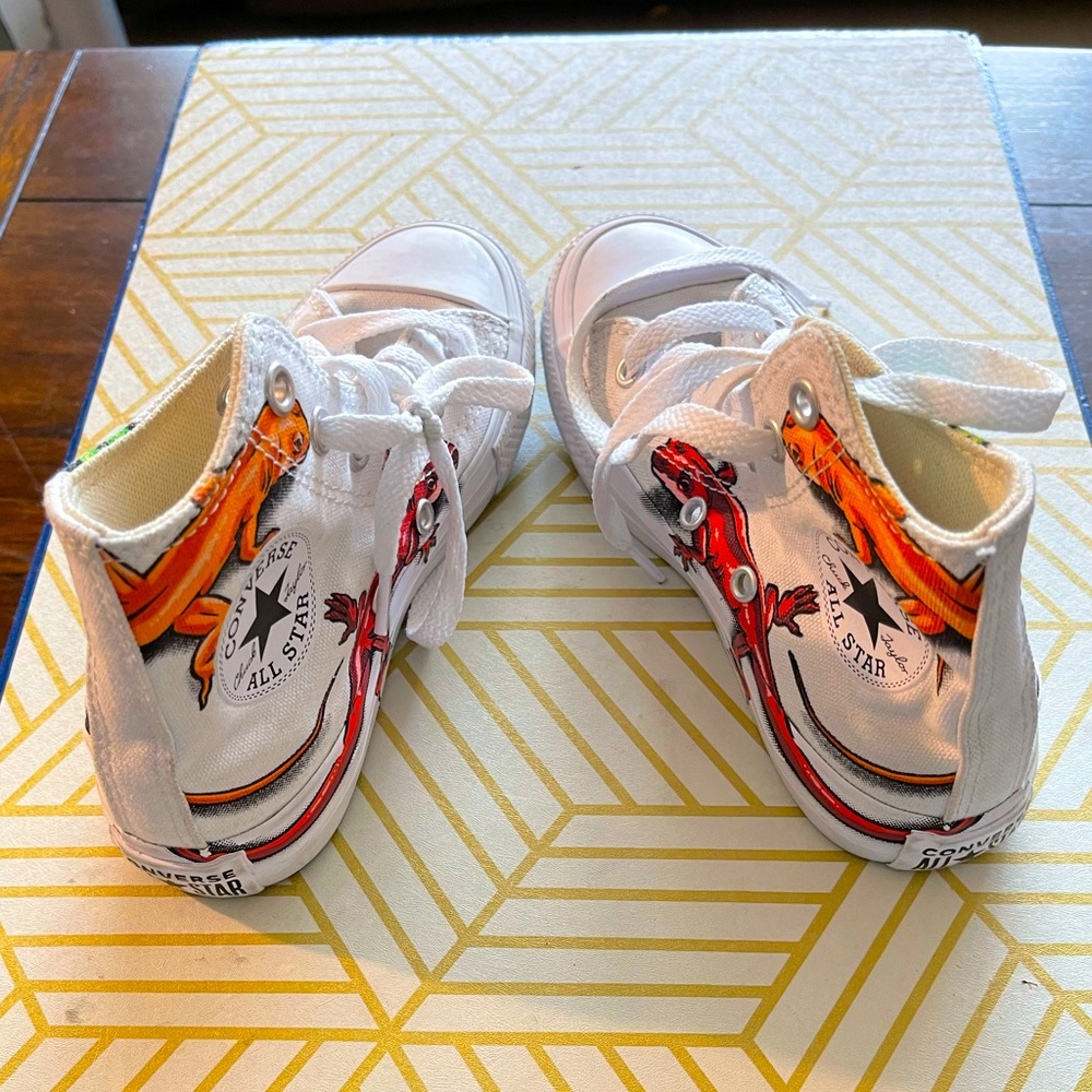 Boys converse shoes
